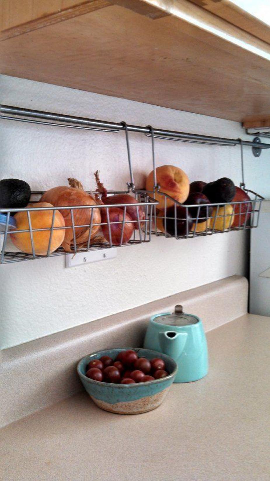 fruit-vegetable-hanging-baskets